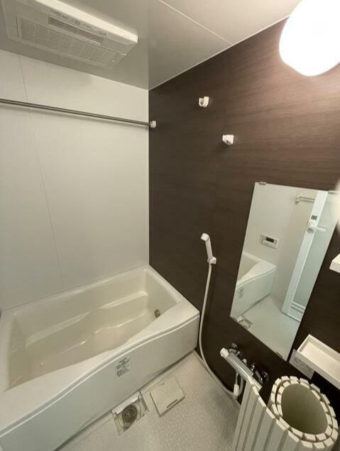 ピニエール浦和岸町の浴室