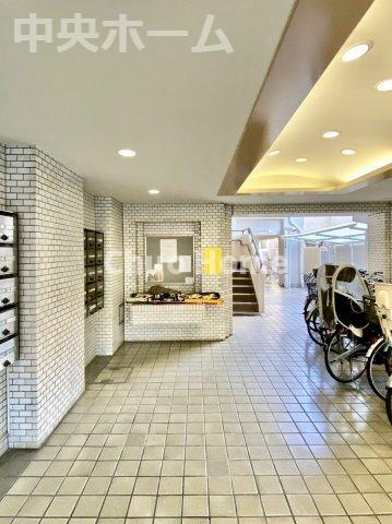 グリーンパーク第15綾瀬のロビー|ロビー