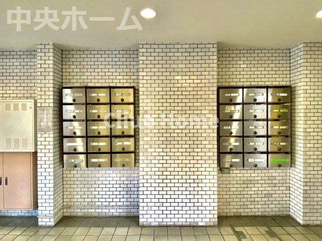 グリーンパーク第15綾瀬の設備|メールボックス