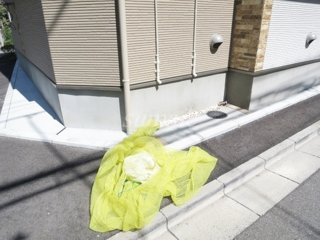 サークルフォレストのその他共用部分|敷地内ゴミ捨て場です☆