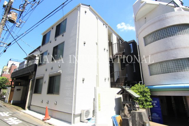 リバージュ千住大橋の外観