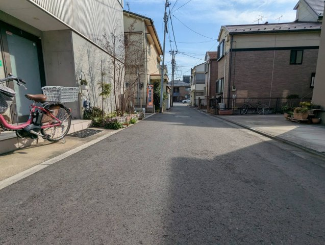 板橋区坂下3丁目 限定1棟の前面道路含む現地写真