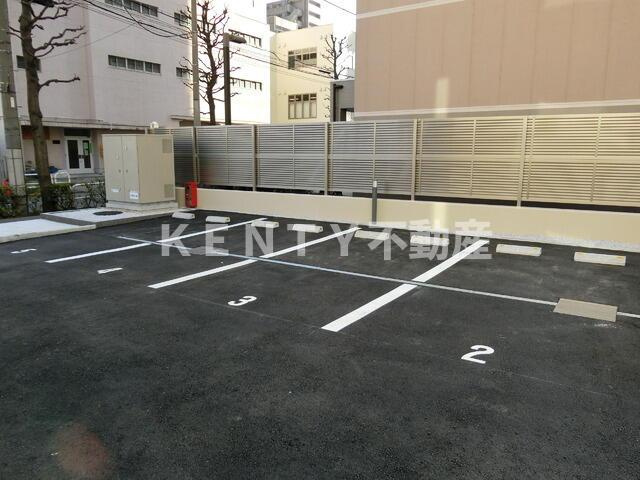 【駐車場】 | パークハビオ目黒リバーサイド | 駐車場完備です