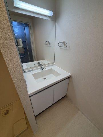 ﾃﾝｸﾞｯﾄﾞ渡辺通の独立洗面台|独立洗面化粧台が付いています