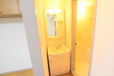 【独立洗面台】 | マジェスティービル