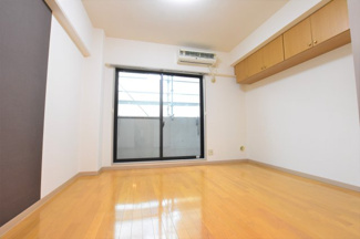 【寝室】 | マジェスティービル