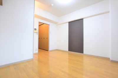 【居間・リビング】 | マジェスティービル