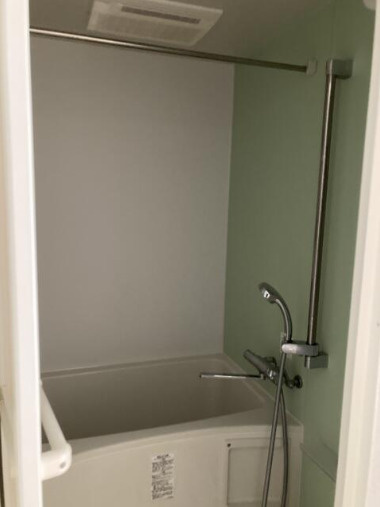 Reforma中野(レフォルマ中野）の浴室