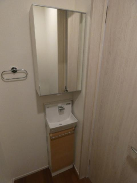 Reforma中野(レフォルマ中野）の独立洗面台