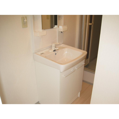 【洗面所】 | メゾンデフェエリク | 使いやすい洗面所です