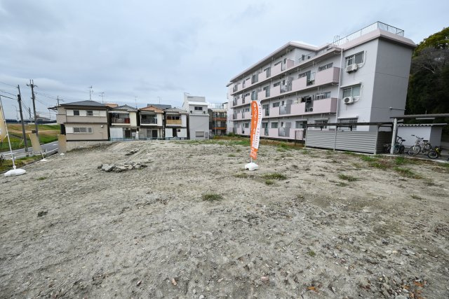 テラシエ尼崎市東園田町1丁目新築一戸建て