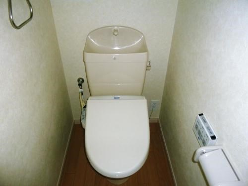 レジェンドのトイレ