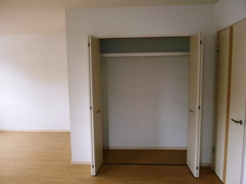 レジェンドの収納