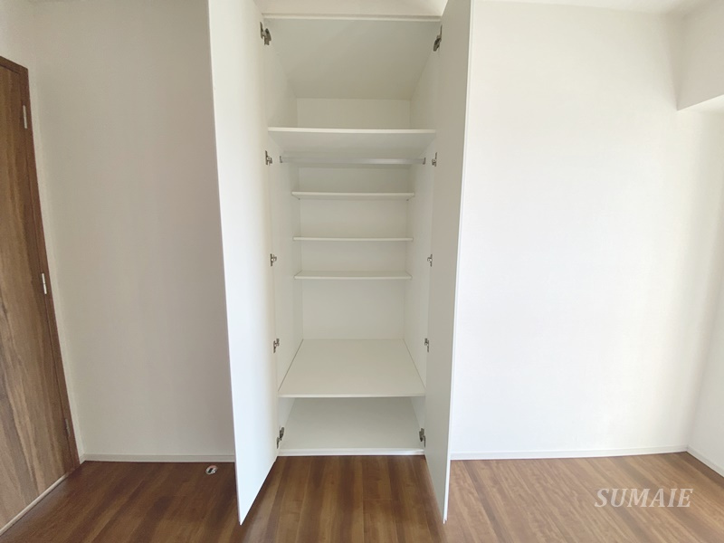 プレミスト浦和常盤SUITEの収納|リビング収納☆