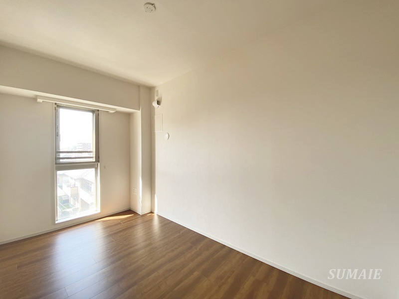 プレミスト浦和常盤SUITEの寝室|5帖洋室☆