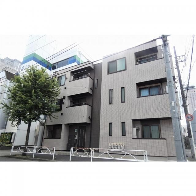 セレナ両国の外観