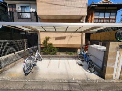 ヴィラ・フュジェールの駐車場|駐輪場