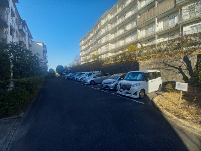 【駐車場】 | 塚原台ハイツ13号棟
