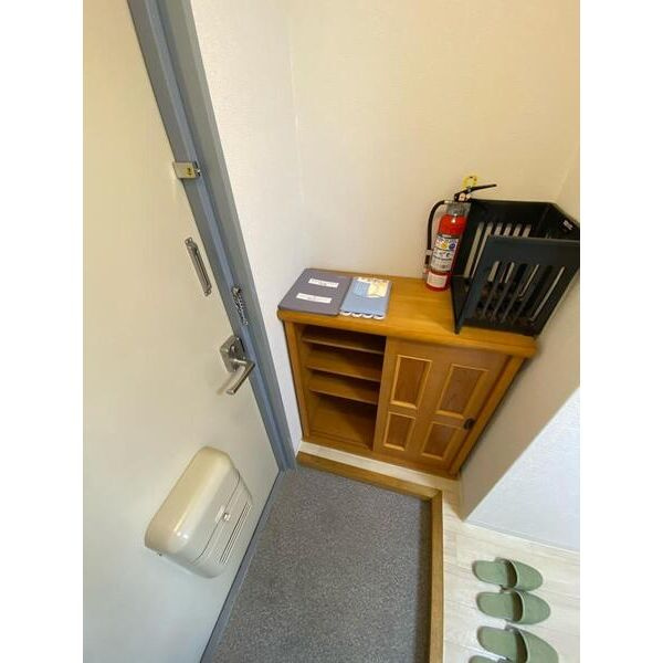 アミニティハイツ田村の玄関