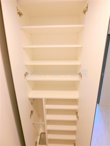 ラフィスタ下丸子の収納|玄関収納