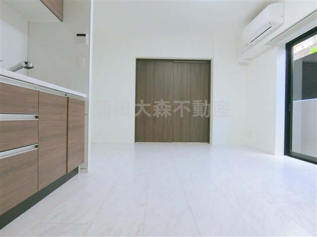 ラフィスタ下丸子の居間・リビング