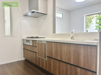 【キッチン】 | 小学校5分　中学校9分　食洗機付　習志野台1期　1号棟 | 使いやすく機能的なシステムキッチン