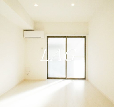 【居間・リビング】 | リブリ・リティンデー | 洋室のお部屋です。