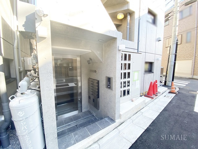 Y’ｓ Court Akabaneのエントランス|入口です☆