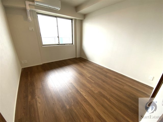 【寝室】の画像