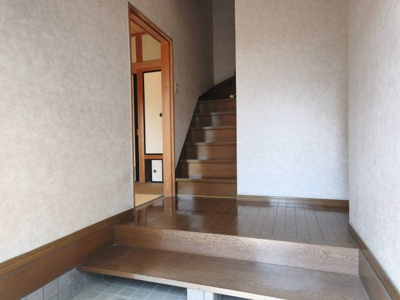 【玄関】 | 大津市和邇中281-10　中古戸建