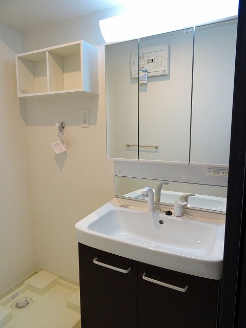 ラフレシールⅡの洗面所