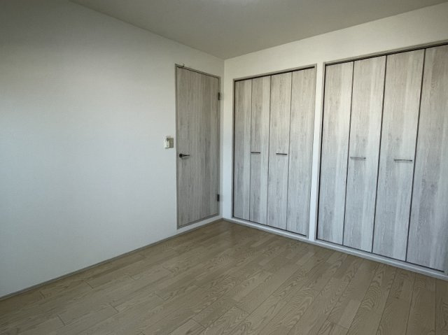 なぎさニュータウン1号棟の洋室|洋室6.09帖