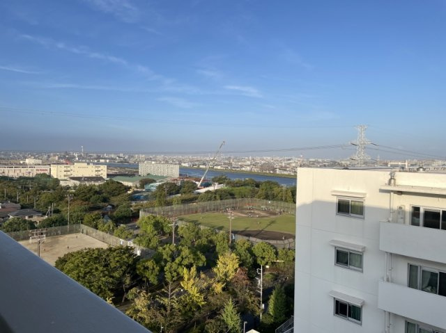 なぎさニュータウン1号棟の展望