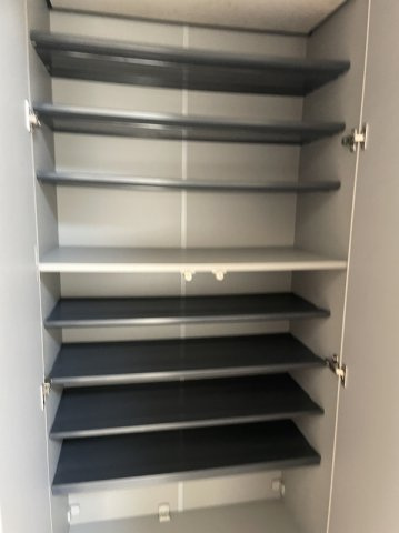 なぎさニュータウン1号棟の収納|シューズボックス