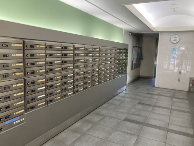 なぎさニュータウン1号棟のその他共用部分|郵便受け