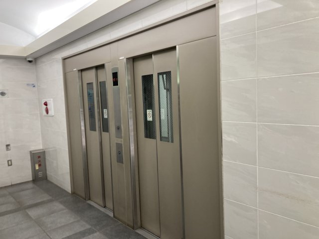 なぎさニュータウン1号棟のその他共用部分|エレベーター