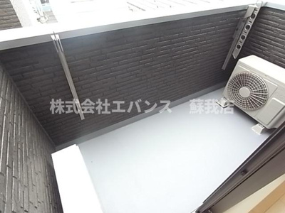 【バルコニー】 | R-smart 蘇我 | 暖かな日差しのふりそそぐバルコニー