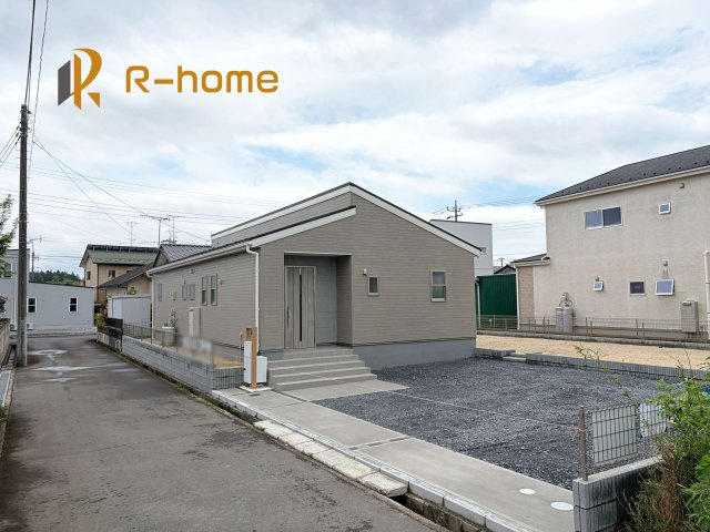 小美玉市納場第5　新築戸建て　1号棟の外観|建物完成いたしました！ご予約で『平日』や『夕方』などでもご見学可能です！