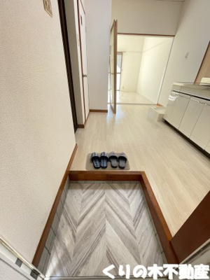 【玄関】 | シェブー喜田村 | 同タイプのお部屋です（現況を優先します）
