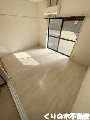 【居間・リビング】 | シェブー喜田村 | 同タイプのお部屋です（現況を優先します）