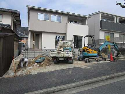 安佐南区上安４丁目の前面道路含む現地写真
