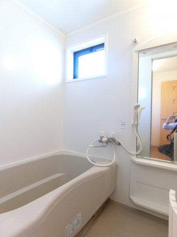 アウラ千里丘の浴室