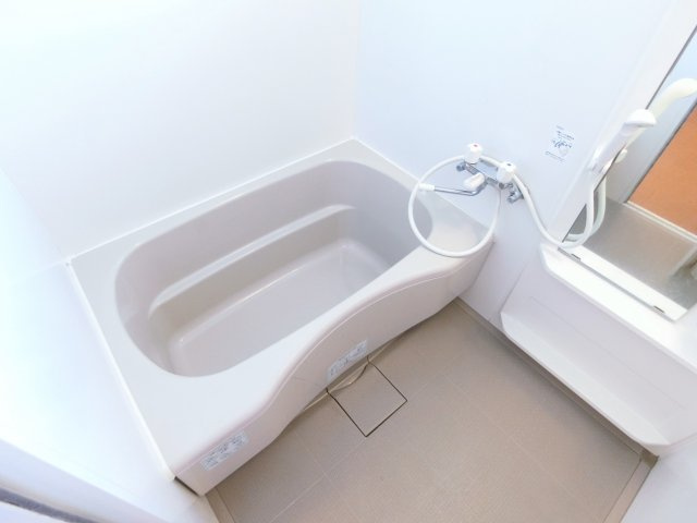 アウラ千里丘の浴室