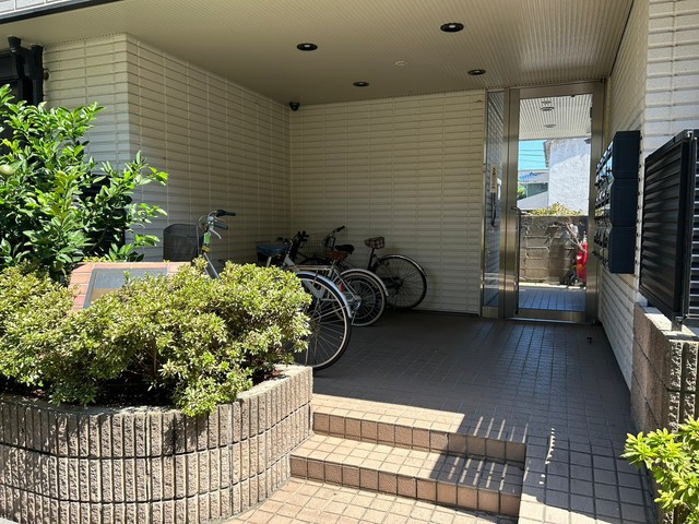 メゾン秋鹿のエントランス|★エントランス★