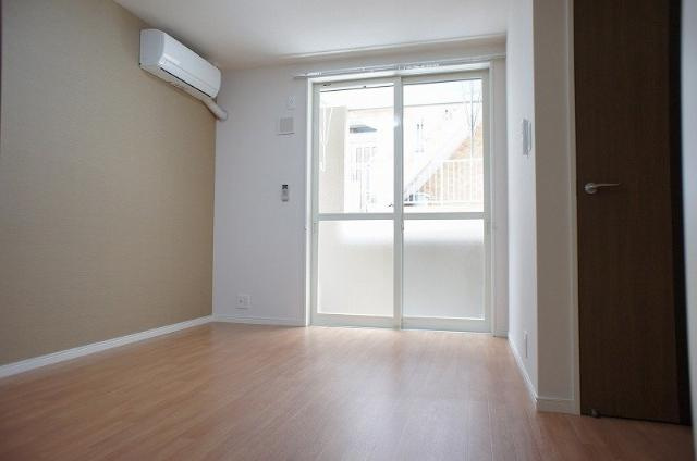 ヴィラ　セントラル　二日市の居間・リビング|ダイニング