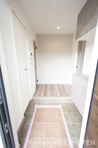 新築　千葉市緑区土気町の玄関|＊当日ご案内可＊ご希望の物件まとめてご案内！弊社が掲載していない物件でもOK♪お気軽にご相談ください ♪お電話でのお問合わせがスムーズ♪