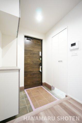 新築　千葉市緑区土気町の玄関|＊当日ご案内可＊ご希望の物件まとめてご案内！弊社が掲載していない物件でもOK♪お気軽にご相談ください ♪お電話でのお問合わせがスムーズ♪