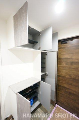 新築　千葉市緑区土気町の玄関|＊当日ご案内可＊ご希望の物件まとめてご案内！弊社が掲載していない物件でもOK♪お気軽にご相談ください ♪お電話でのお問合わせがスムーズ♪