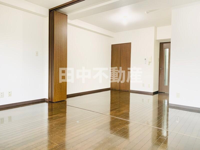 白金アネックスの居間・リビング