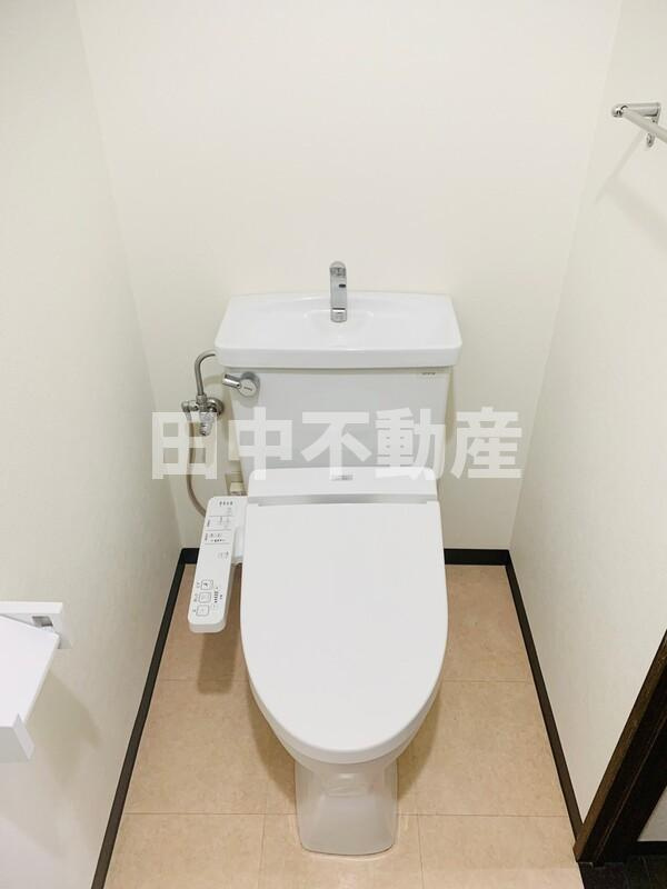 白金アネックスのトイレ